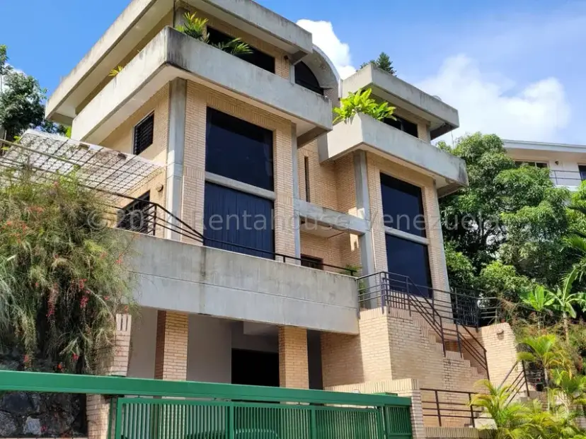 Casa (Multipes Niveles) en Venta en Macaracuay, Distrito Metropolitano
