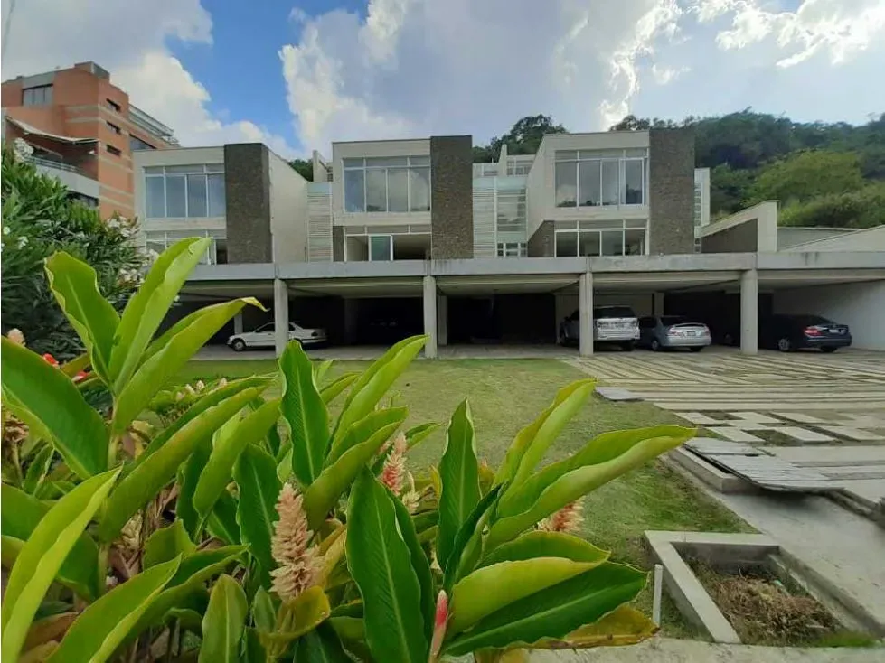 Vendo TH 520m2+115m2T/ Los Campitos.2509