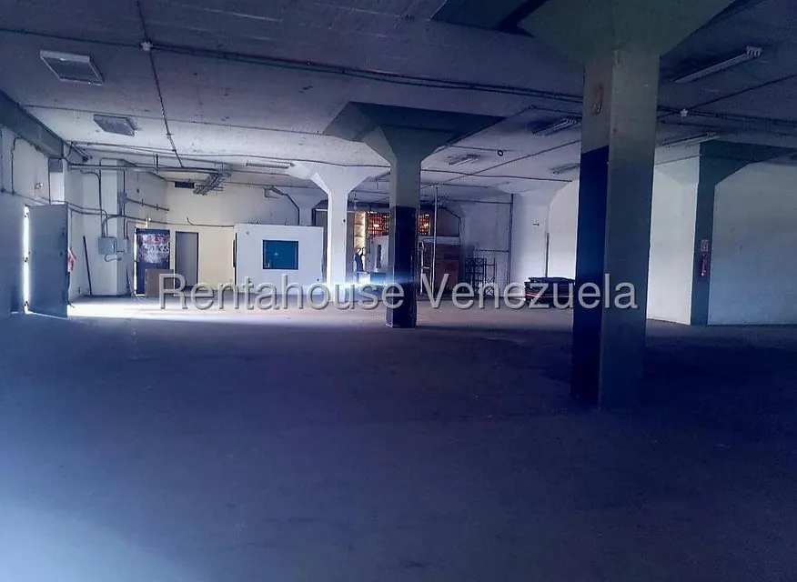 Local Comercial en Alquiler en Boleita Norte, Distrito Metropolitano - 11