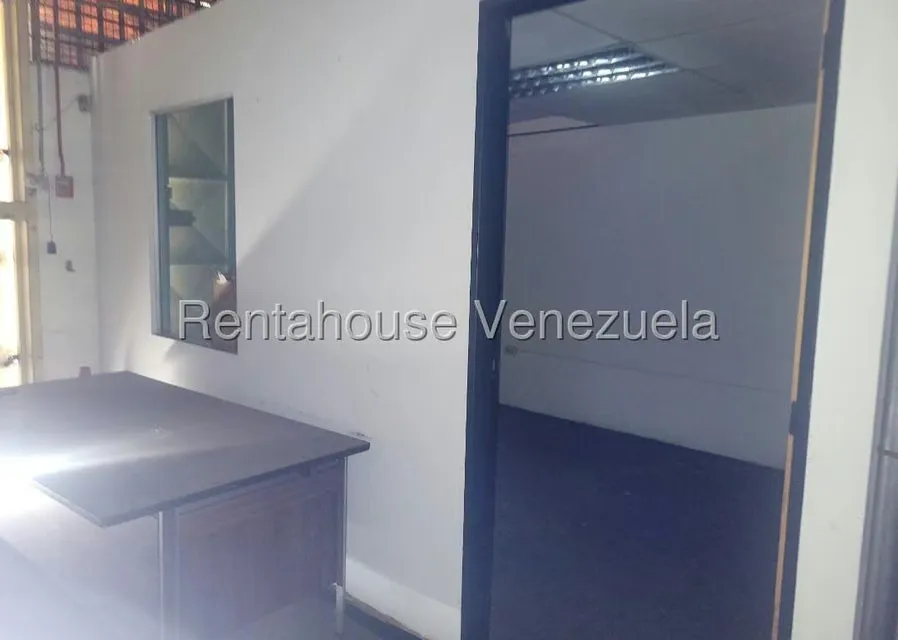 Local Comercial en Alquiler en Boleita Norte, Distrito Metropolitano - 15