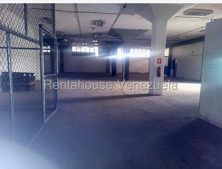 Local Comercial en Alquiler en Boleita Norte, Distrito Metropolitano - 16