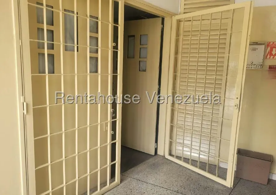 Local Comercial en Alquiler en Boleita Norte, Distrito Metropolitano - 2