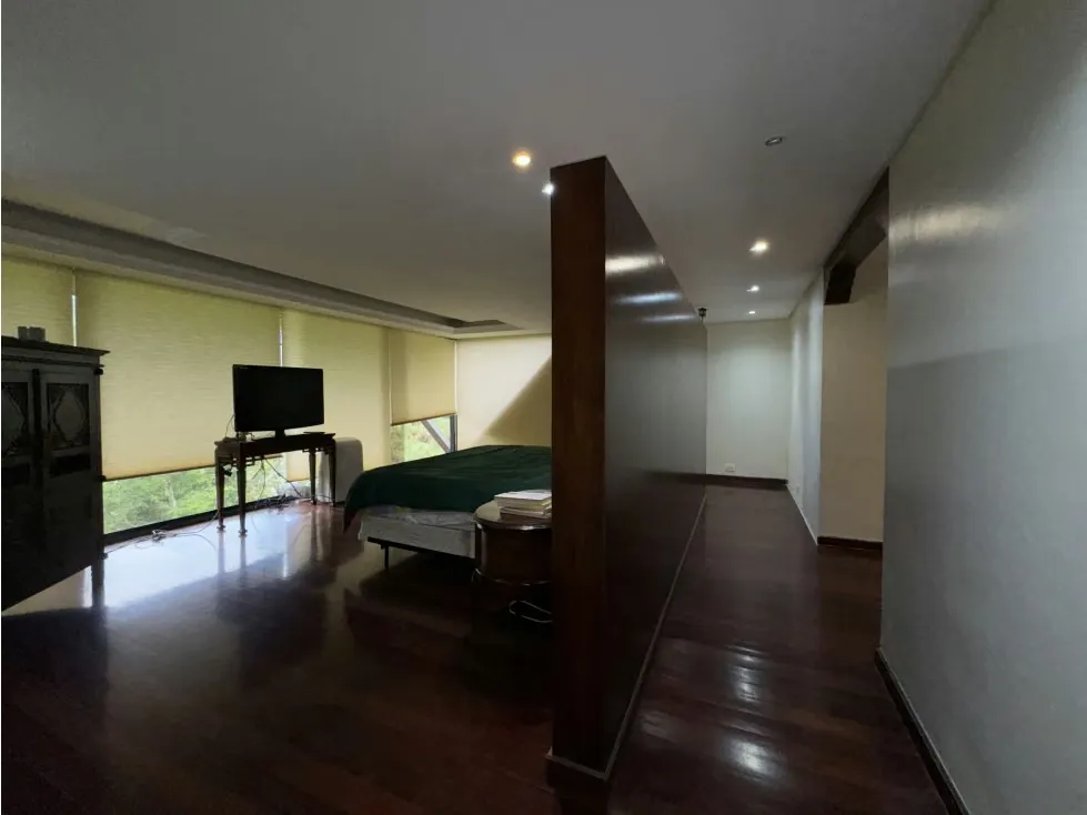 Casa de tres niveles en Oripoto calle la fronda - 17