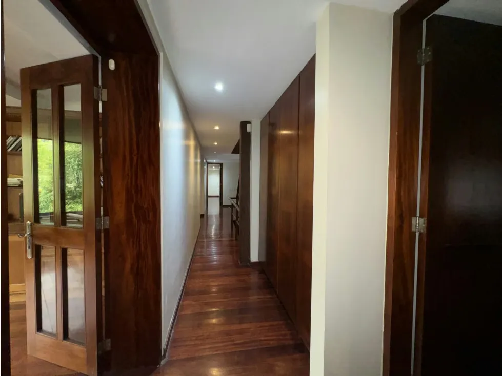 Casa de tres niveles en Oripoto calle la fronda - 21