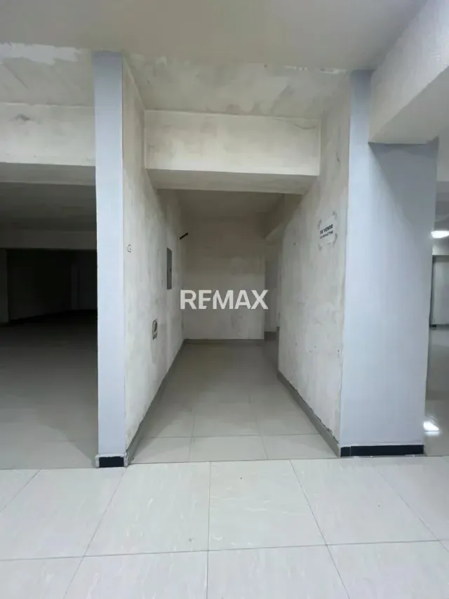¡EL ESPACIO IDEAL PARA CONSOLIDAR TU NEGOCIO EN MARACAY! EN VENTA LOCAL COMERCIAL. - 2