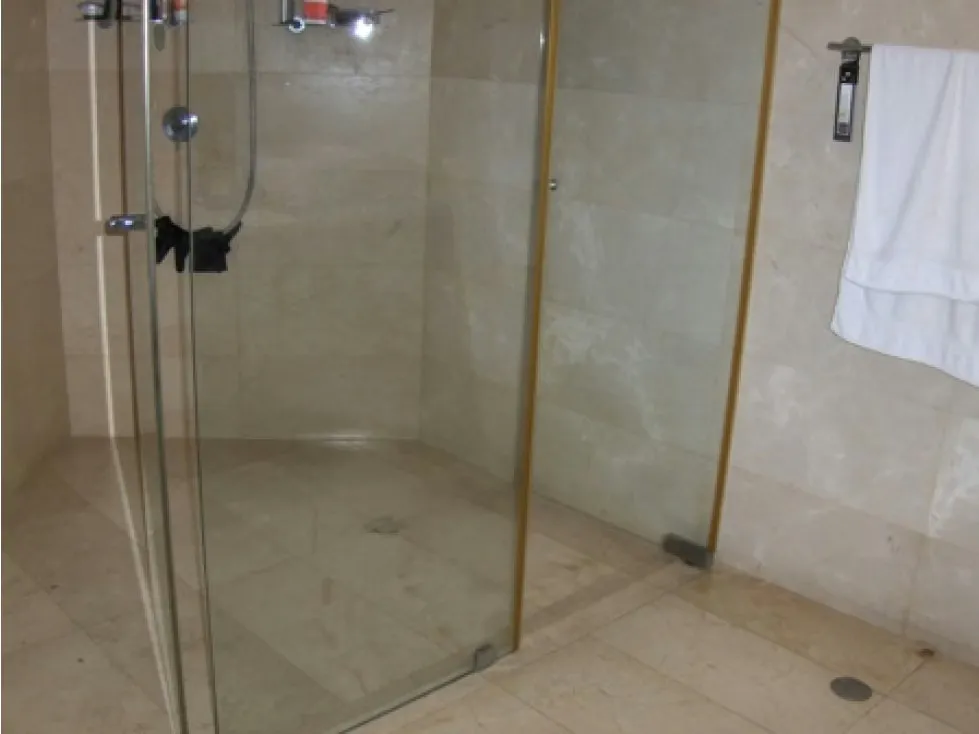 Se vende PB 403m2 5h/6b/4p La Castellana 8385 - 8