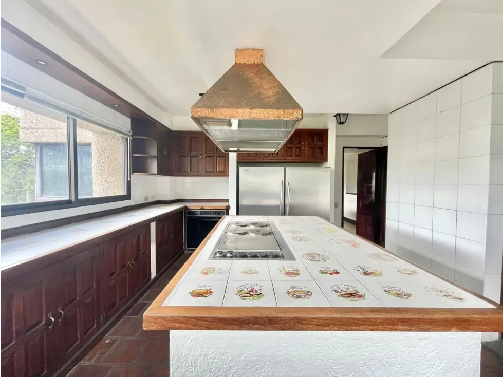 Se vende Apto 400m² 4h+2s/5b+/5p Country Club - 9