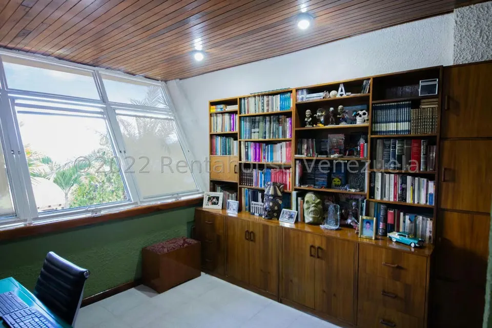 Casa (Multipes Niveles) en Venta en La Peña, Miranda - 15