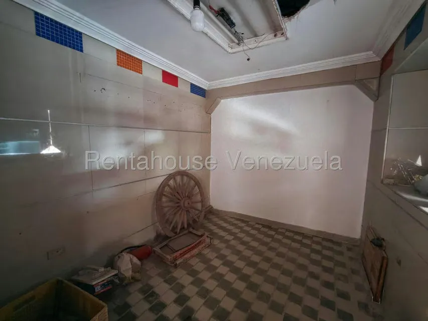 Local Comercial en Alquiler en Centro, Aragua - 5