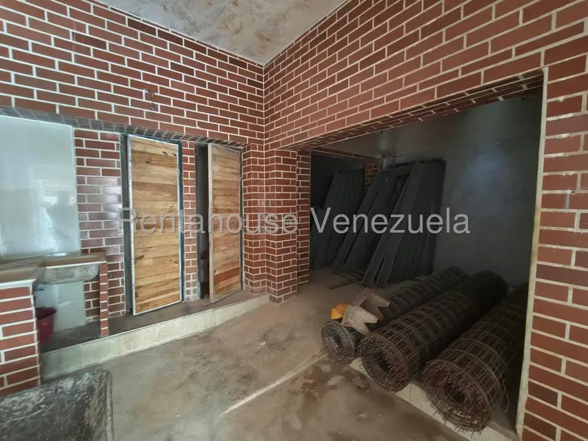 Local Comercial en Alquiler en Centro, Aragua - 7