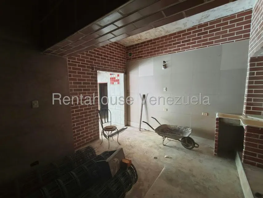 Local Comercial en Alquiler en Centro, Aragua - 8