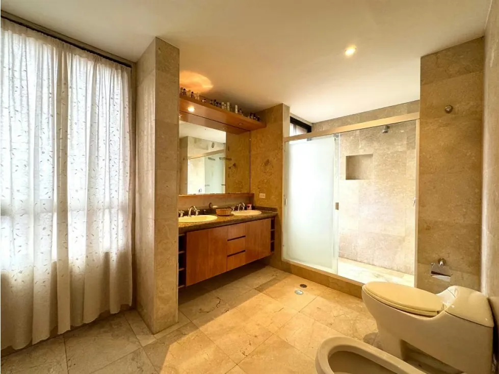 Venta PH La Tahona 3 niveles 574 m2 aprox. 6H, 8B, 5E, 1M. Pozo Agua - 19