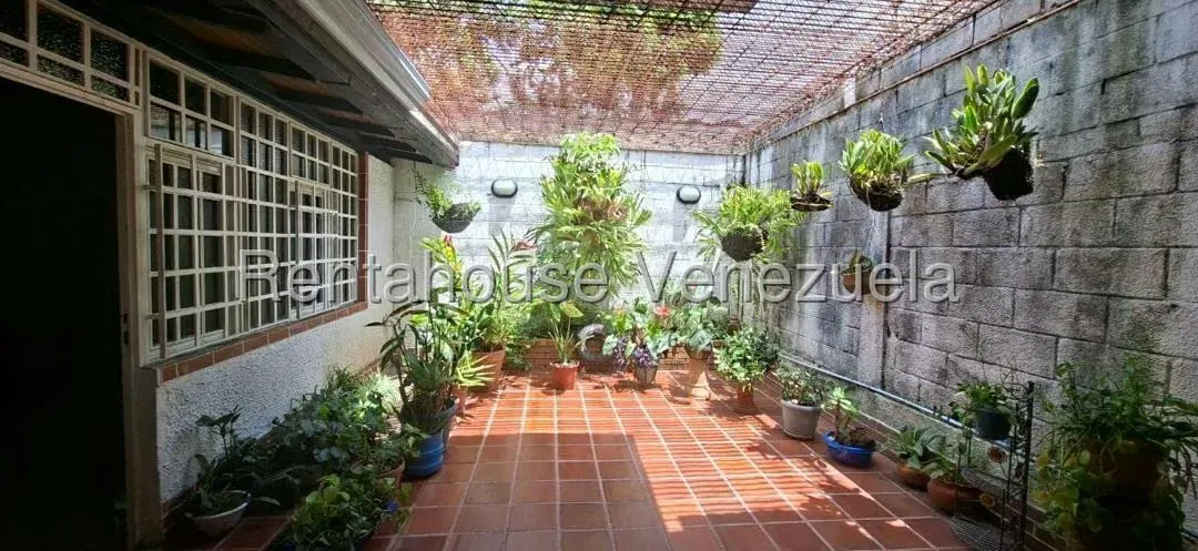 Local Comercial en Venta en Avenida Gonzalo Picon Salas, Merida - 10