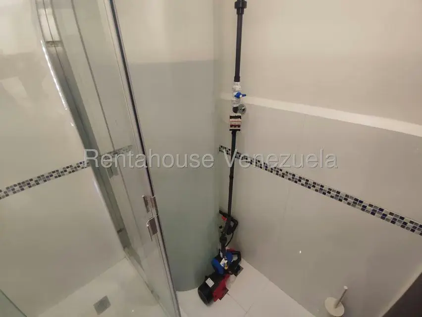 Apartamento (1 Nivel) en Venta en El Rincon, Carabobo - 11