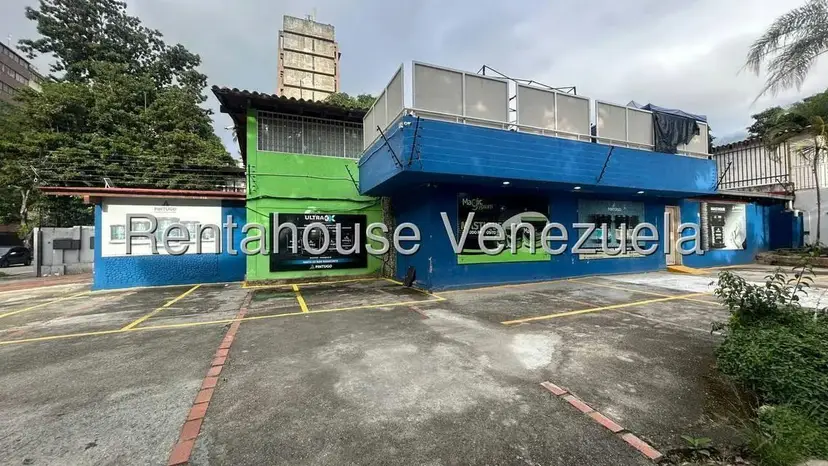 Casa (1 Nivel) en Venta en Chuao, Distrito Metropolitano