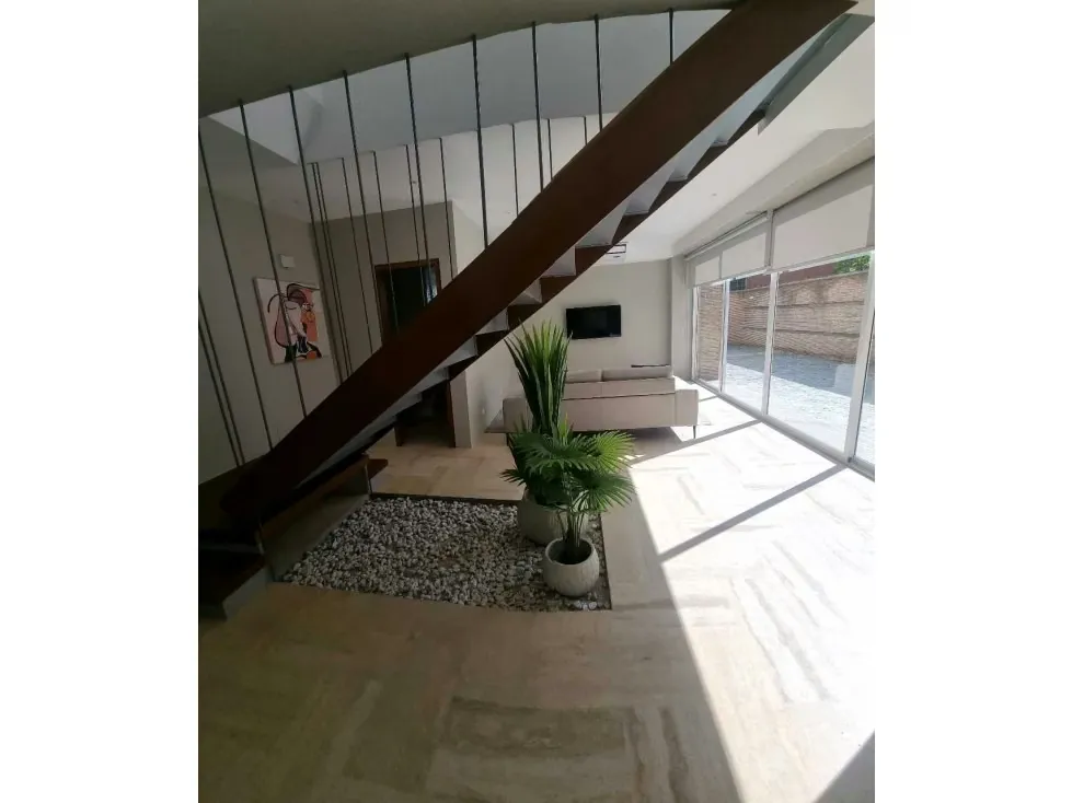 Alquilo PB c/terraza 165m2 La Castellana 0622 - 2