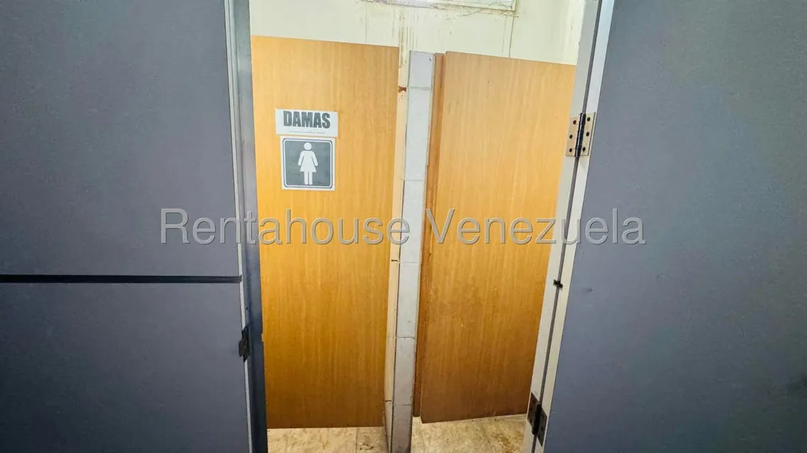 Local Comercial en Alquiler en Zona Industrial San Vicente, Aragua - 29