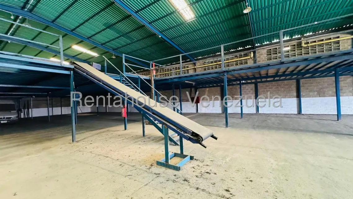 Local Comercial en Alquiler en Zona Industrial San Vicente, Aragua - 34