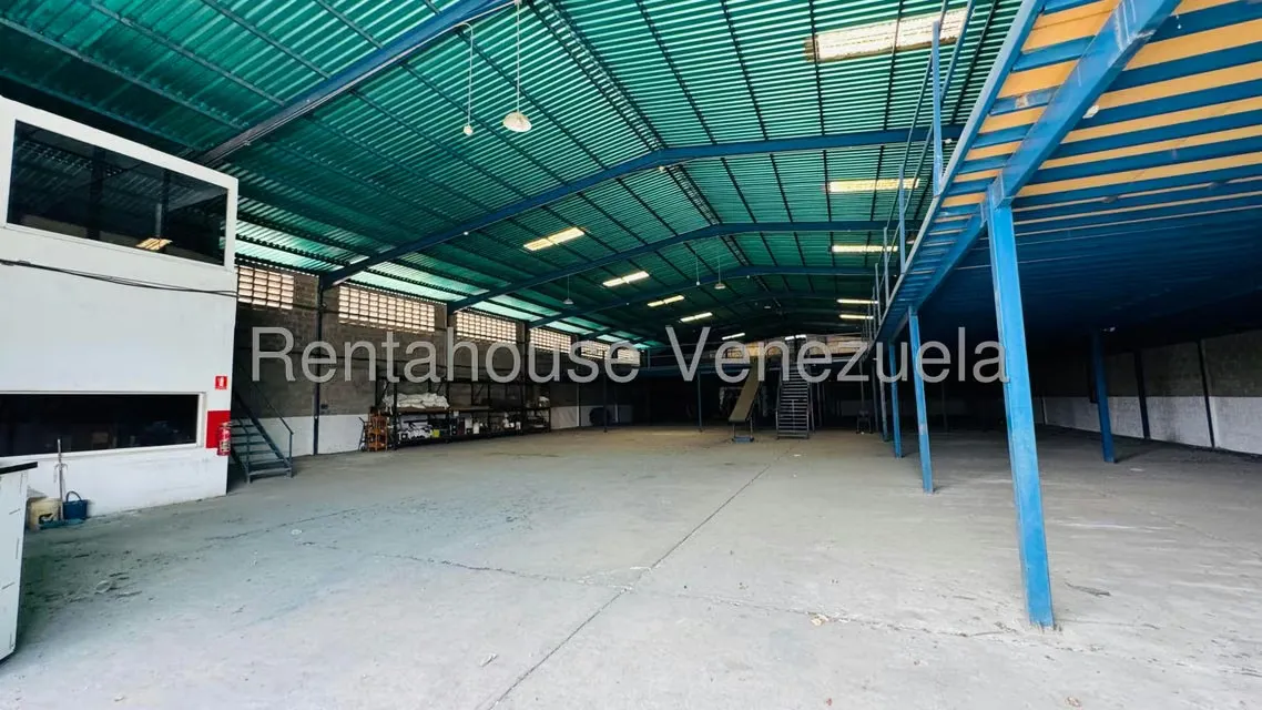 Local Comercial en Alquiler en Zona Industrial San Vicente, Aragua - 39