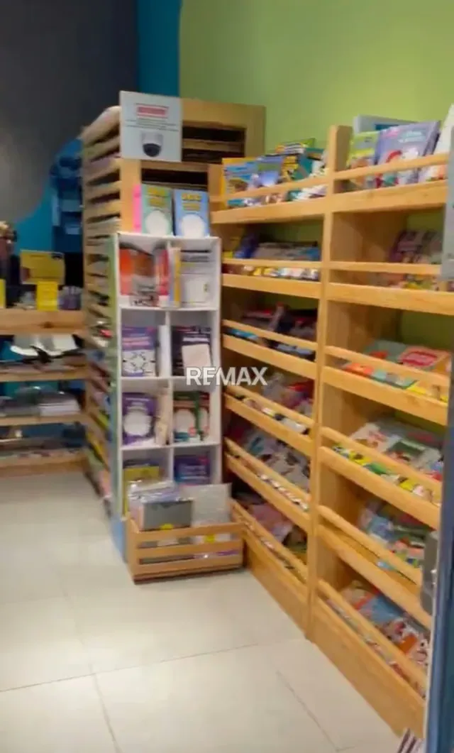 FONDO DE COMERCIO LIBRERIA CON 2 SUCURSALES EN MUNICIPIO SUCRE Y BARUTA - 4