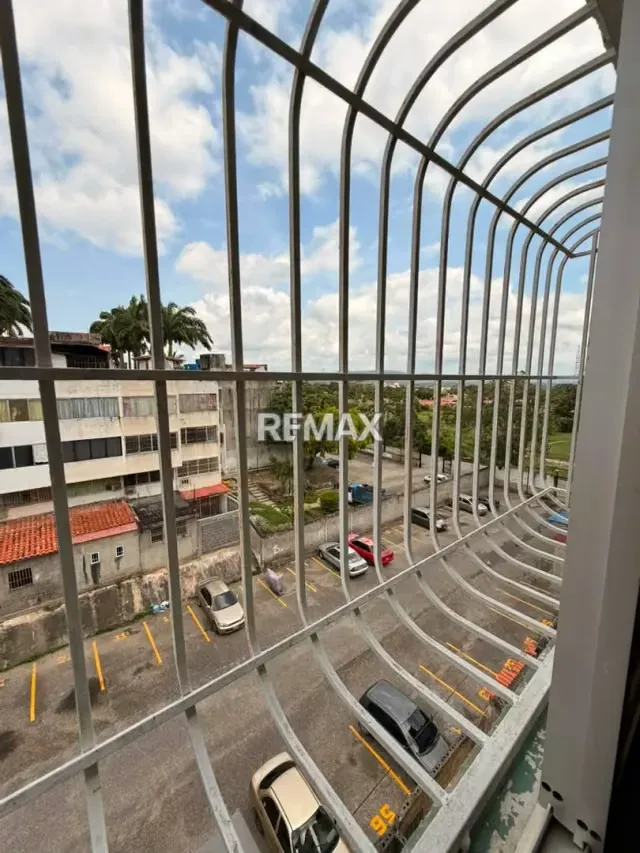 EN ALQUILER APARTAMENTO EN CABUDARE - 2