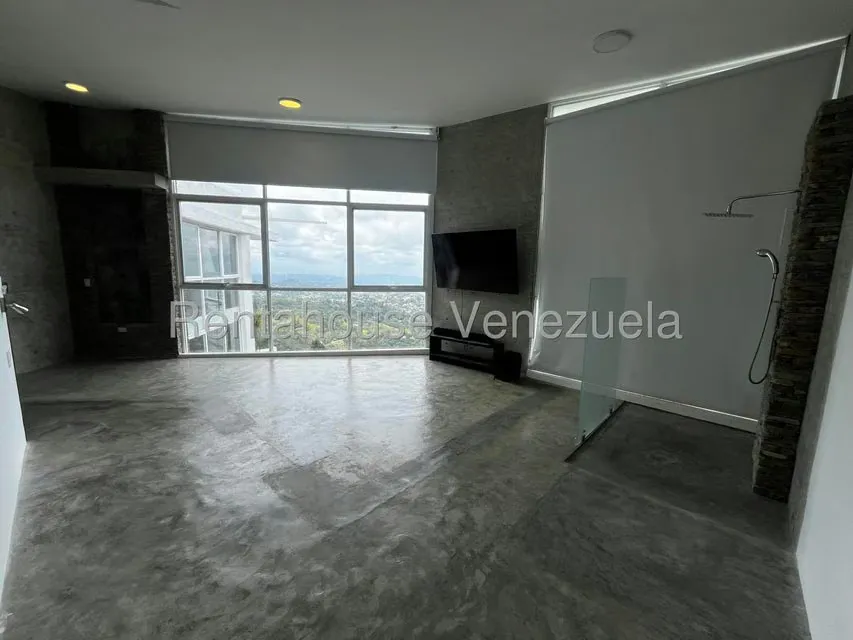 Apartamento (Multiples Niveles) en Alquiler en Oripoto, Distrito Metropolitano - 28