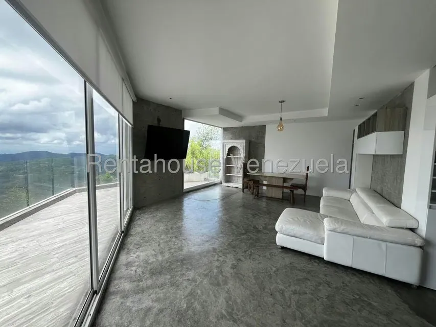 Apartamento (Multiples Niveles) en Alquiler en Oripoto, Distrito Metropolitano - 3