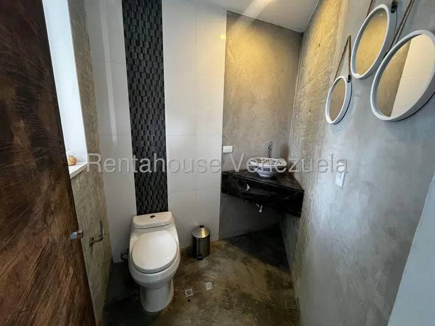 Apartamento (Multiples Niveles) en Alquiler en Oripoto, Distrito Metropolitano - 10