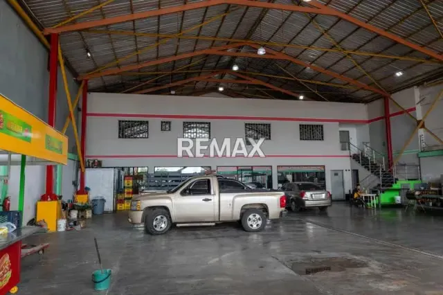 Galpón en Circunvalación 2. En Venta - 3