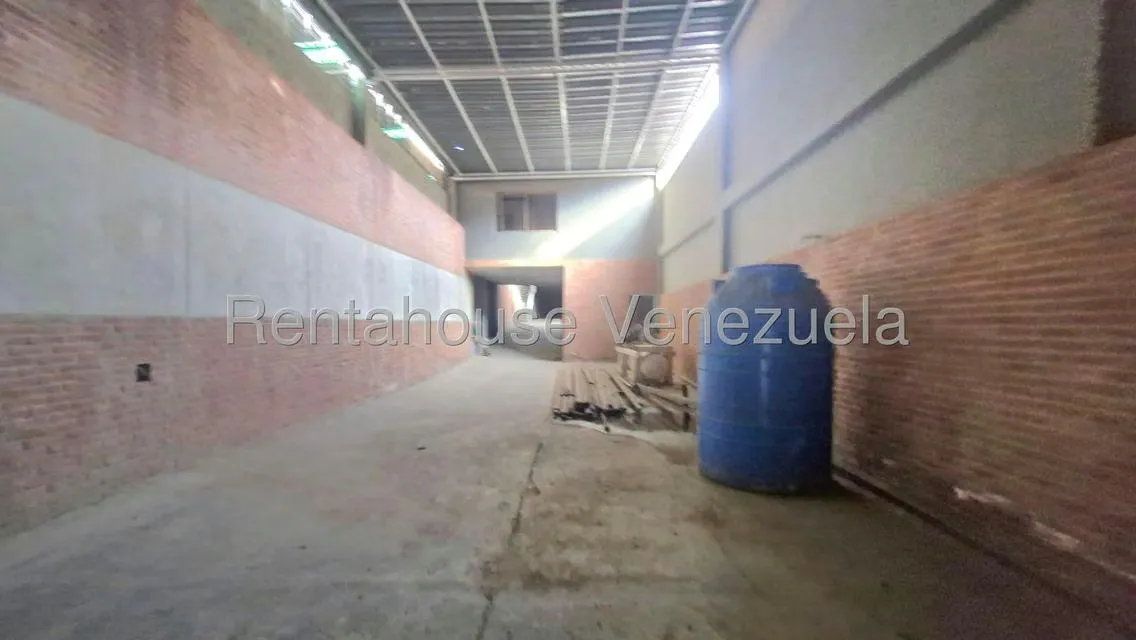 Galpon - Deposito en Alquiler en Quebrada Honda, Distrito Metropolitano - 5