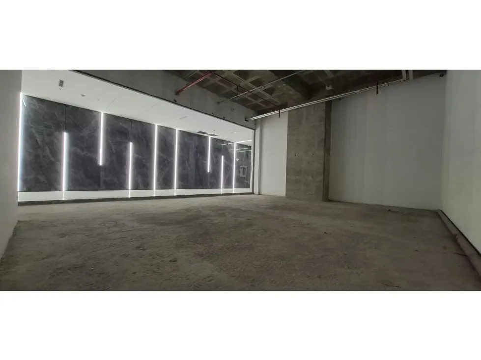 Venta Local Comercial en el Centro Empresarial Esmeralda Bella - 10