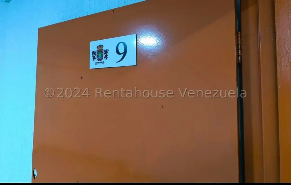 Oficina en Alquiler en Parroquia La Candelaria, Distrito Metropolitano - 8