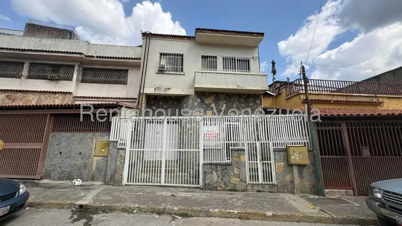 Local Comercial en Alquiler en Los Rosales, Distrito Metropolitano