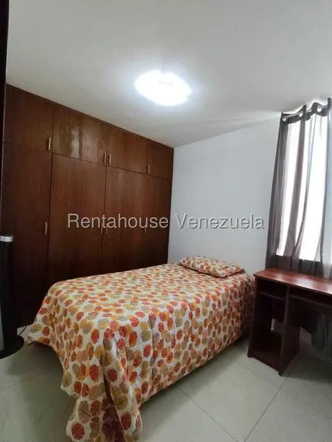 Apartamento (1 Nivel) en Venta en Los Dos Caminos, Distrito Metropolitano - 7