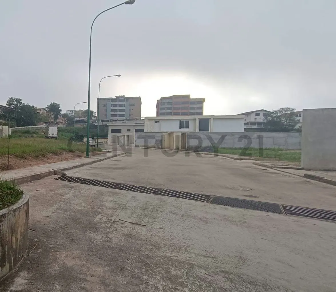 Terreno plano 420 m2 Urb Parque El Retiro San Antonio de los Altos - 4