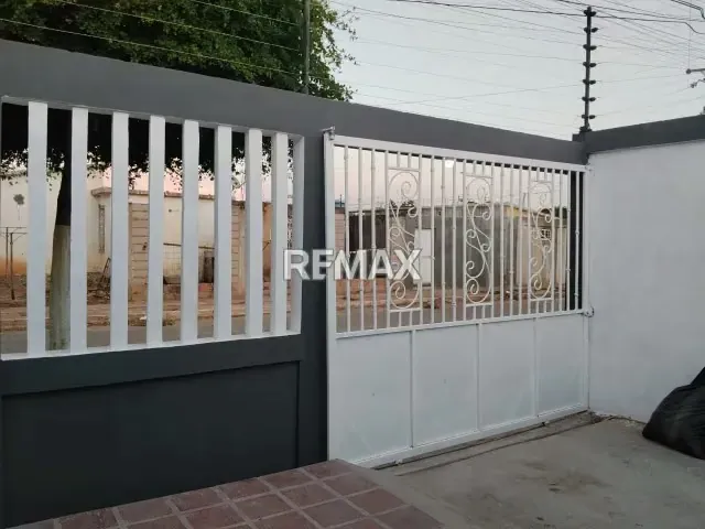 Casa en venta en la Urbanización El Soler - 4