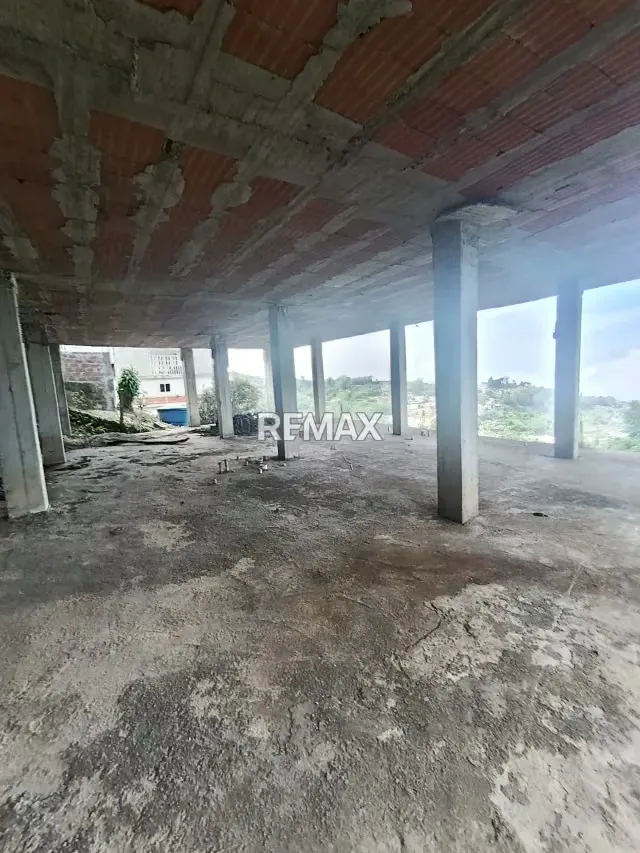 TERRENO EN VENTA - 2