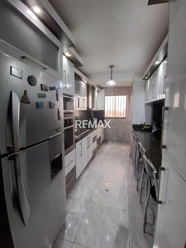 APARTAMENTO EN VENTA SECTOR EL FRIO PUERTO LA CRUZ RESIDENCIA LA PLAYA CON HERMOSA VISTA - 6