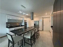 Vista 42