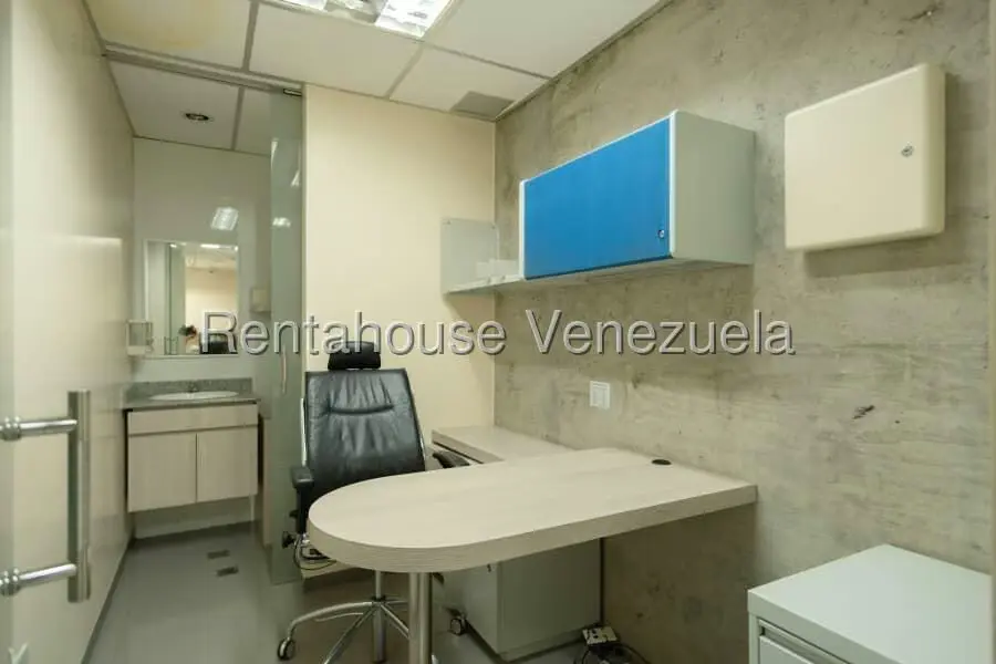 Local Comercial en Alquiler en Boleita Norte, Distrito Metropolitano - 23