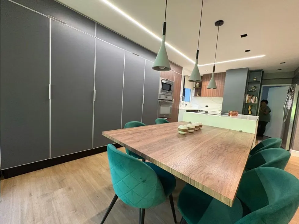 Vendo PB 202m2 Urb. Loma Linda 9830 - 4
