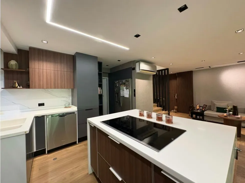 Vendo PB 202m2 Urb. Loma Linda 9830 - 8
