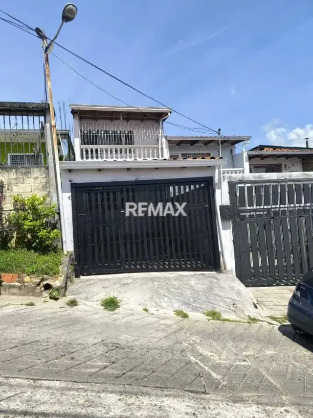 Casa. Alquiler. Barrancas