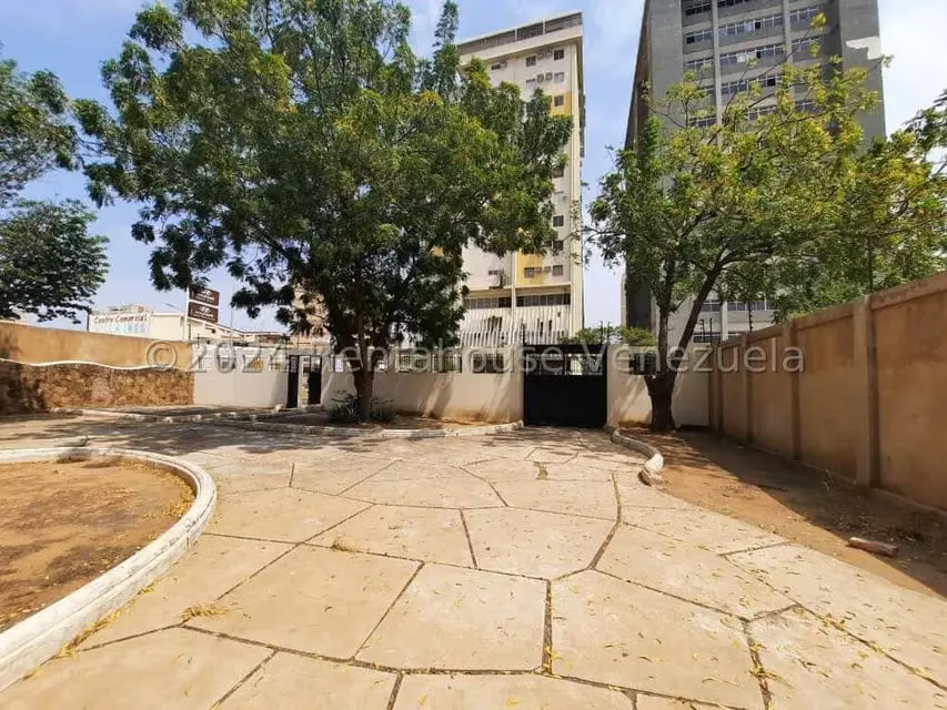 Casa (1 Nivel) en Venta en Avenida Bella Vista, Zulia - 5