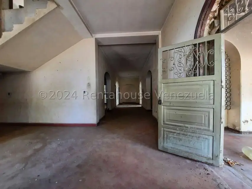 Casa (1 Nivel) en Venta en Avenida Bella Vista, Zulia - 10