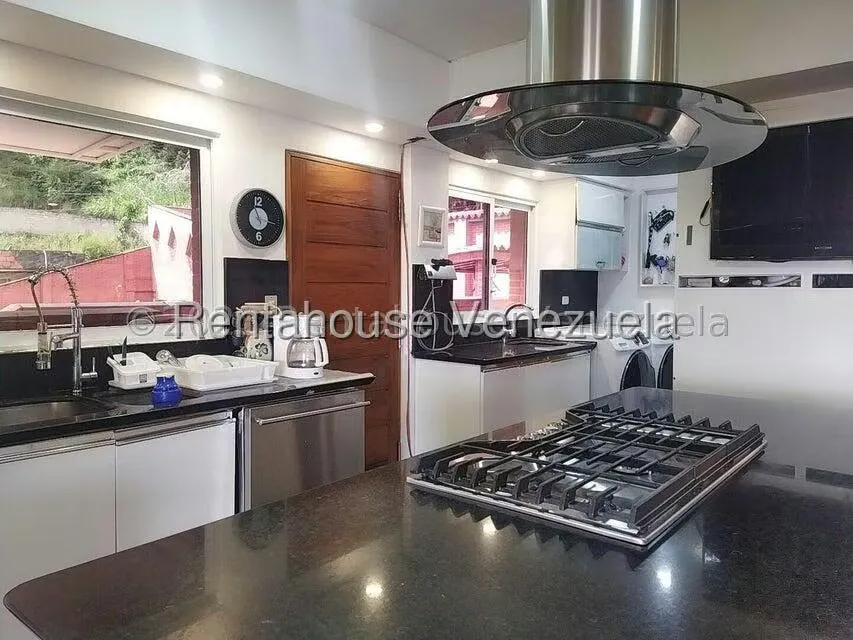 Casa (Multipes Niveles) en Venta en La Suiza, Miranda - 23