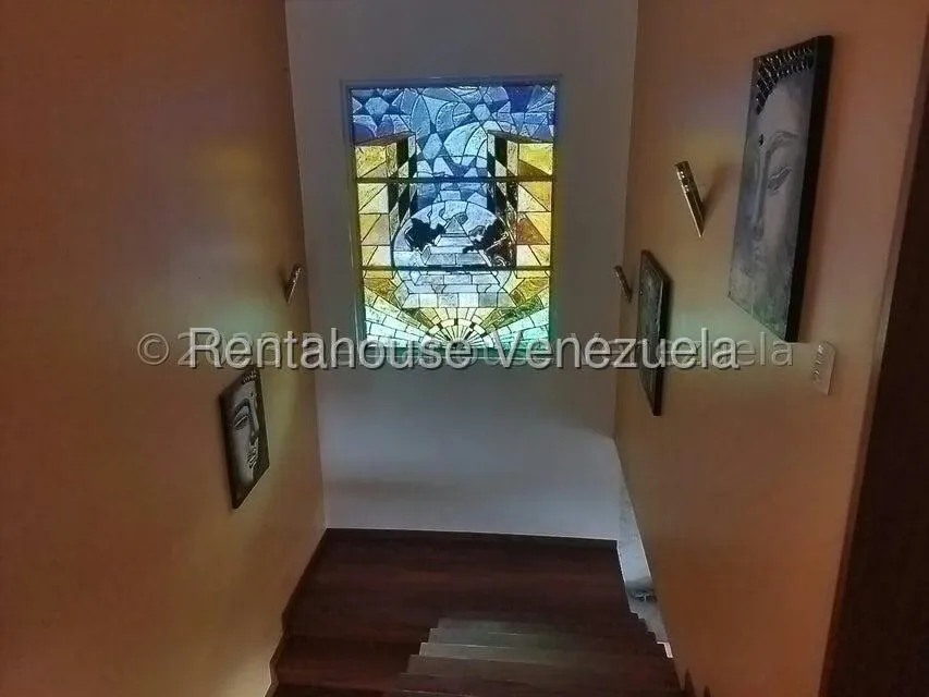 Casa (Multipes Niveles) en Venta en La Suiza, Miranda - 24