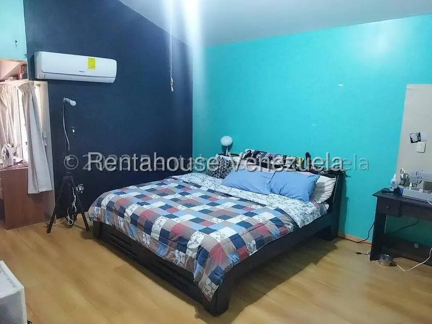 Casa (Multipes Niveles) en Venta en La Suiza, Miranda - 30