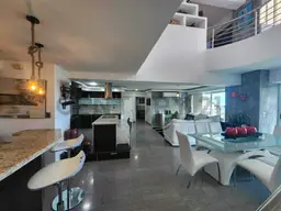 View 10