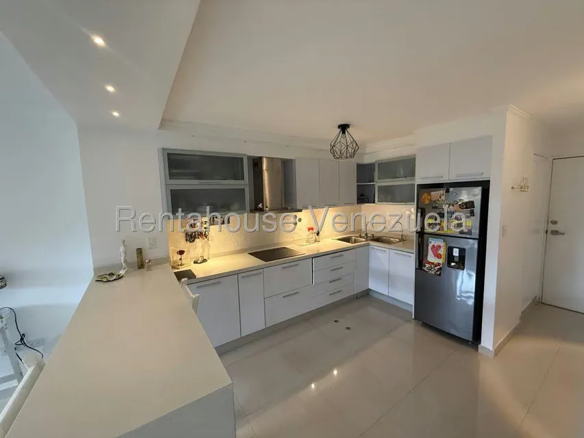 Apartamento (1 Nivel) en Venta en Colinas de La Tahona, Distrito Metropolitano - 6